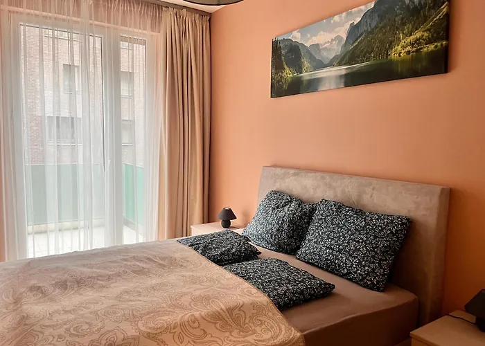 דירה Luxury - Spacious 2 Bedroom For Groups And Families